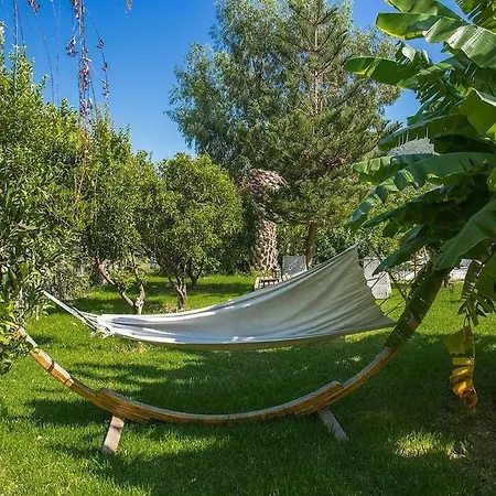 Apartment Stavlos *