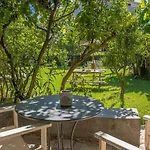 Apartment Stavlos *