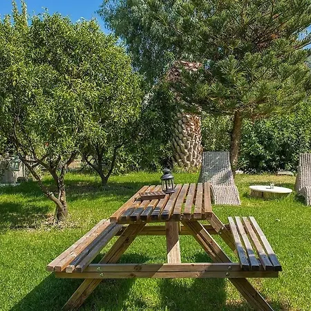 Stavlos Appartement *